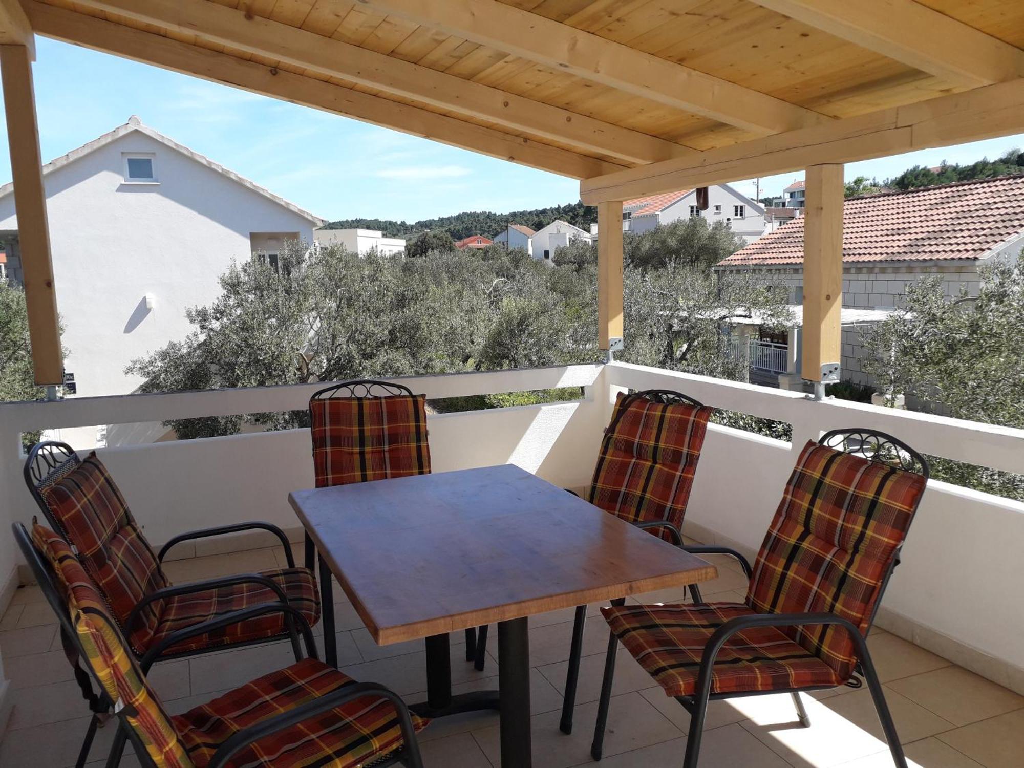 Apartament Maslina *